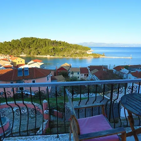 Sterna Gaios